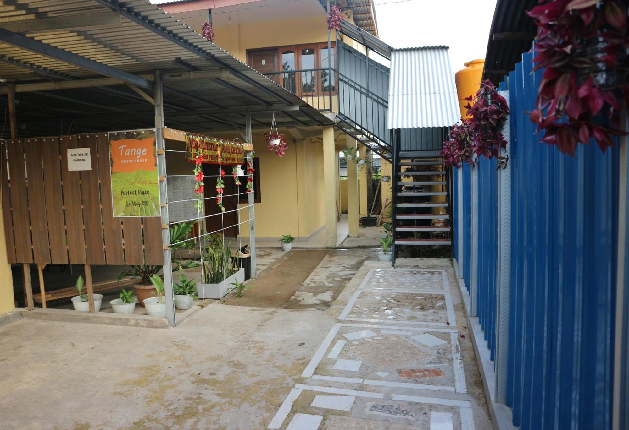 Tange Guest House รูเติง ภายนอก รูปภาพ