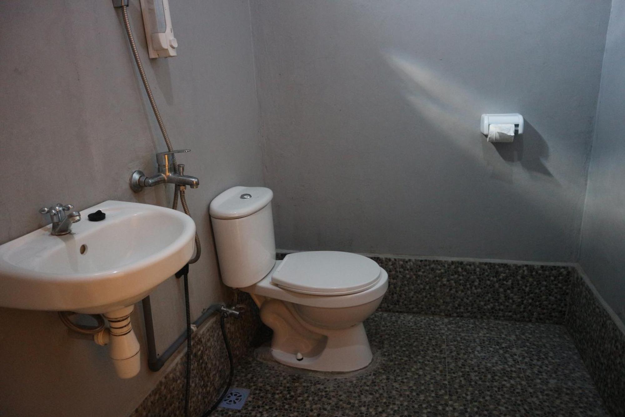 Tange Guest House รูเติง ภายนอก รูปภาพ